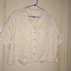 Boxy Cropped Button Up Collared Shirt Size XXL